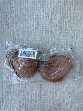Victoria's Secret Nude/Pink Push-Up Bra